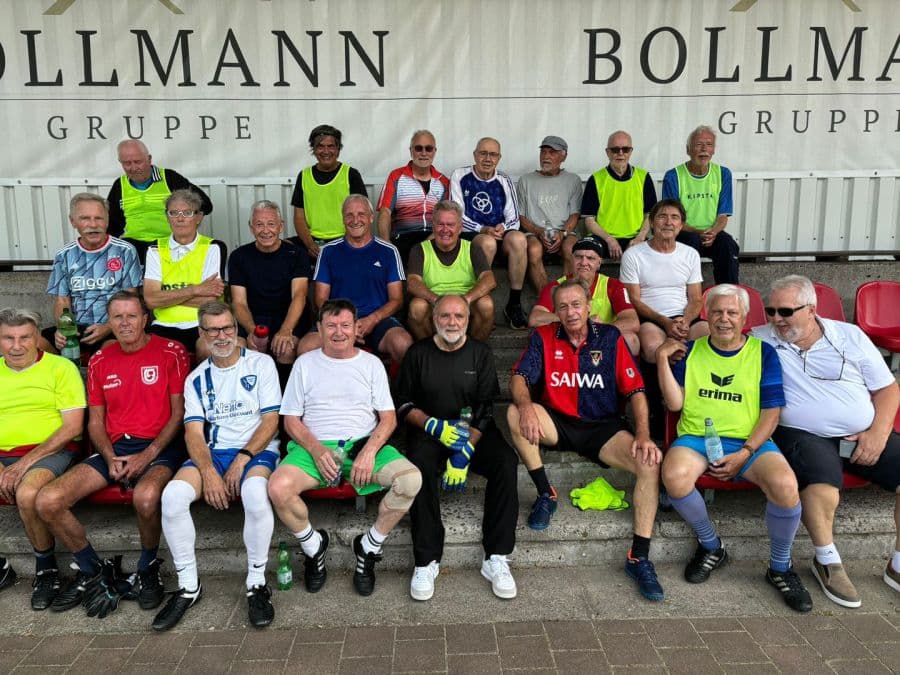 Gruppenfoto der Ü70-Trainingsgruppe von Concordia Wiemelhausen